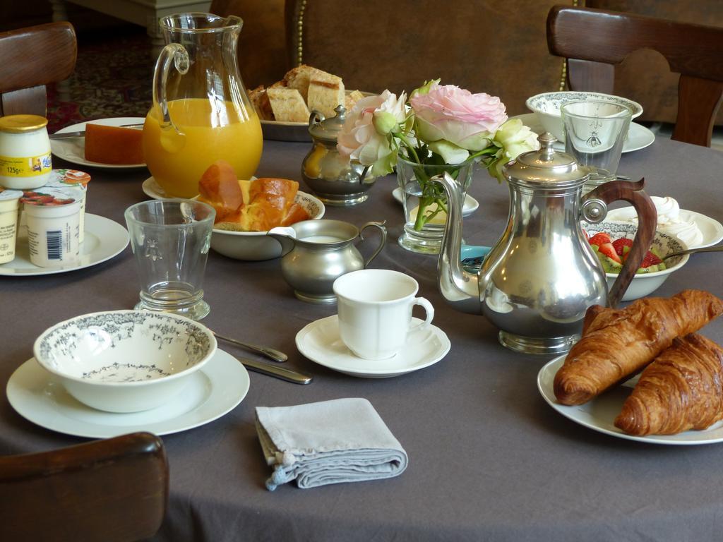 La Cour Des Carmes Bed & Breakfast Arras Eksteriør bilde
