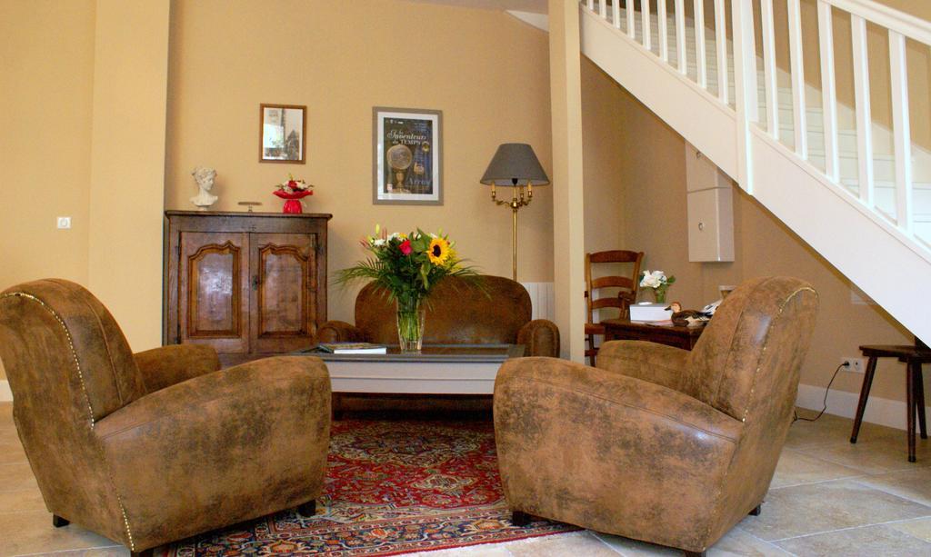 La Cour Des Carmes Bed & Breakfast Arras Eksteriør bilde